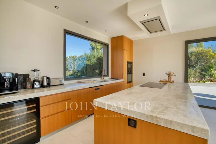 Image No.11-Maison de 6 chambres à vendre à Rayol-Canadel-sur-Mer