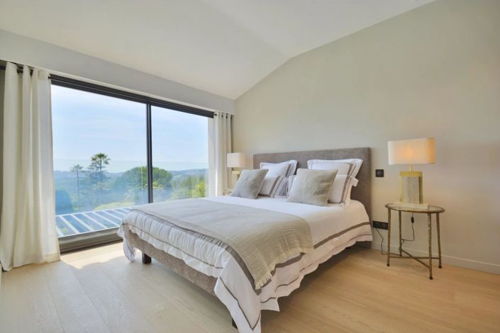 Image No.27-4 Bed House for sale