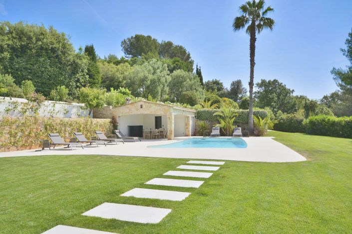 Image No.6-4 Bed House for sale