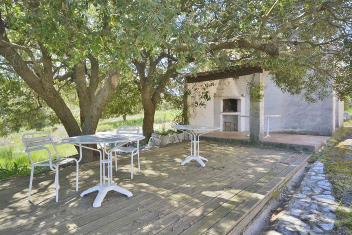 Image No.10-5 Bed House for sale