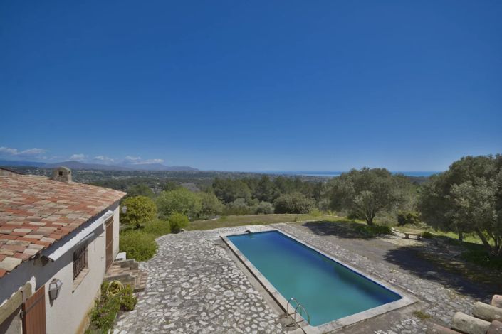 Image No.4-5 Bed House for sale