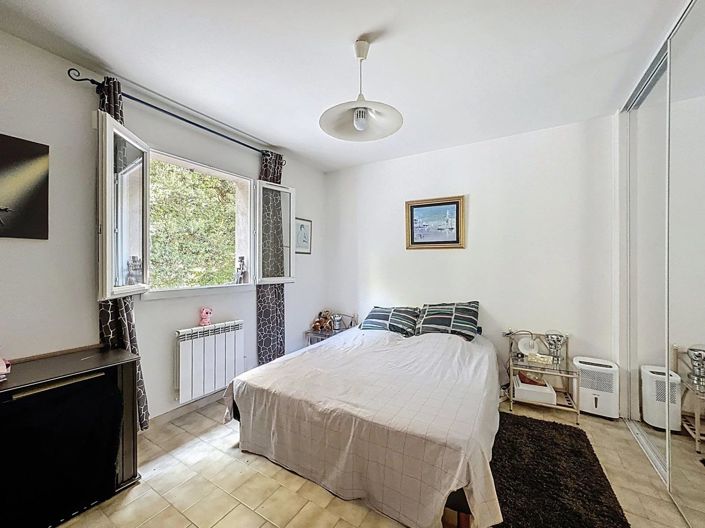 Image No.5-House for sale