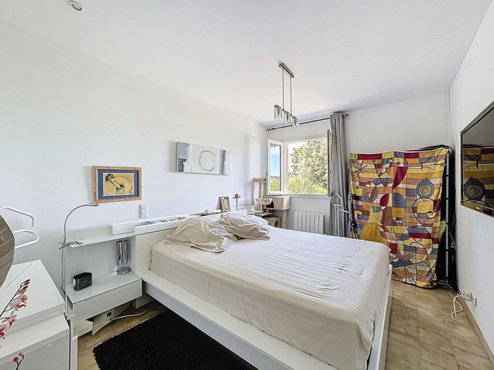 Image No.6-House for sale