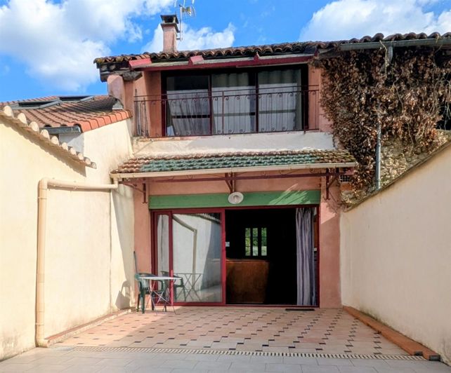 Image No.1-2 Bed House for sale