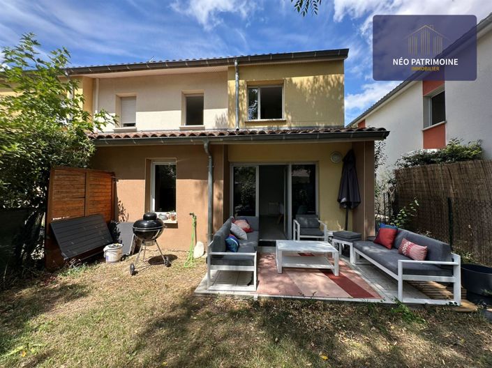 Image No.6-2 Bed House for sale