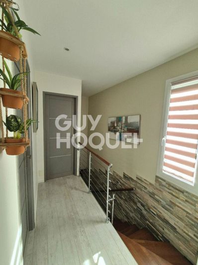 Image No.12-3 Bed House for sale