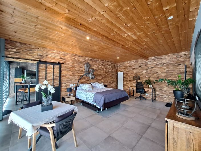 Image No.13-4 Bed House for sale