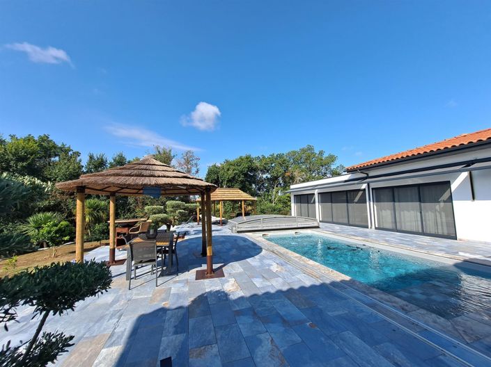 Image No.3-4 Bed House for sale