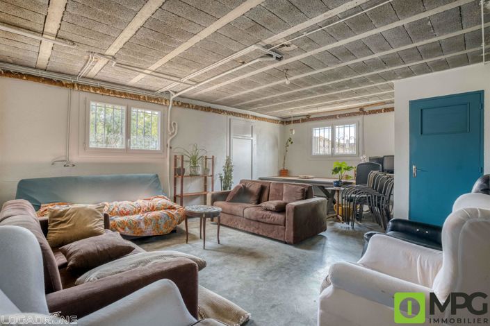 Image No.11-4 Bed House for sale