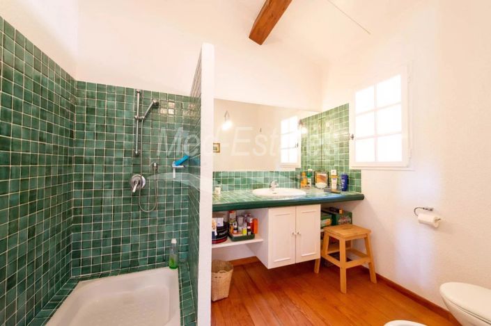 Image No.18-3 Bed House for sale