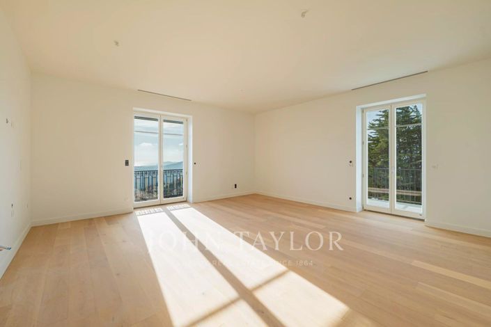 Image No.9-3 Bed Apartment for sale