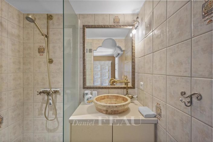 Image No.19-Appartement de 4 chambres à vendre à Saint-Tropez