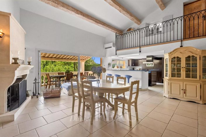 Image No.3-Appartement de 4 chambres à vendre à Saint-Tropez