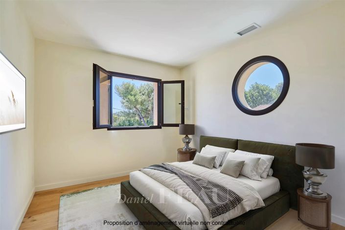 Image No.13-4 Bed House for sale