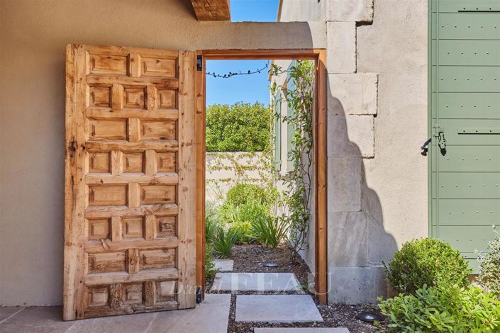 Image No.6-4 Bed House for sale