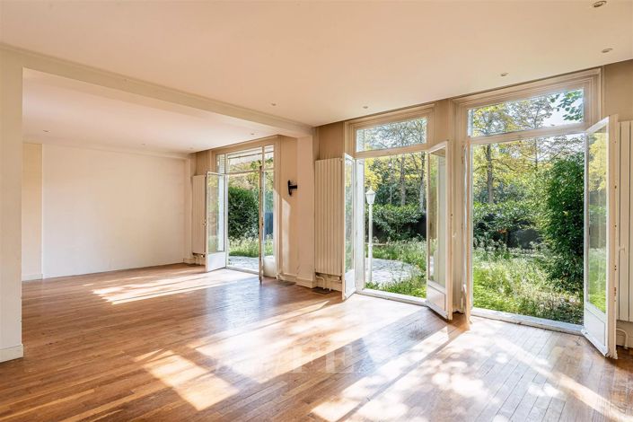 Image No.3-5 Bed Apartment for sale