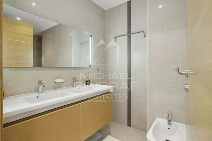 Image No.8-4 Bed Apartment for sale