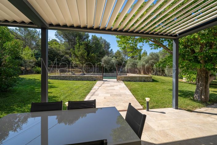 Image No.12-4 Bed House for sale