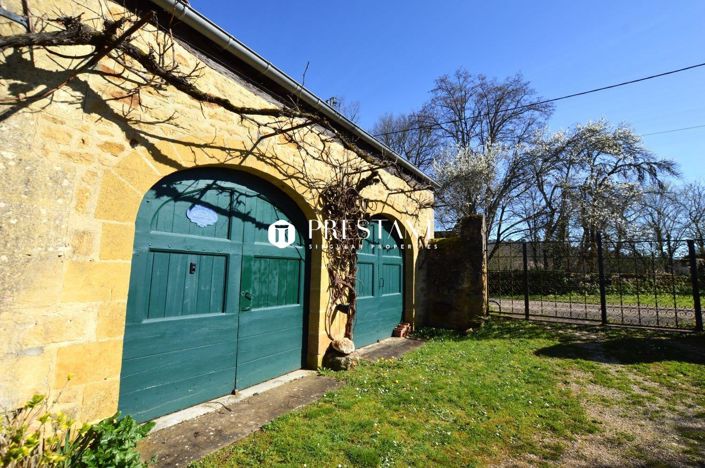 Image No.12-5 Bed House for sale