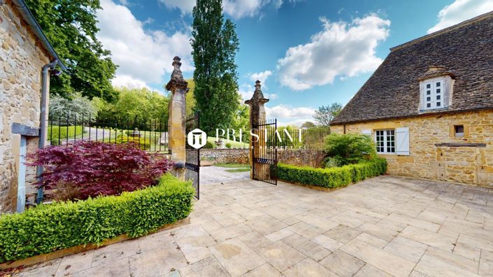 Image No.7-9 Bed House for sale