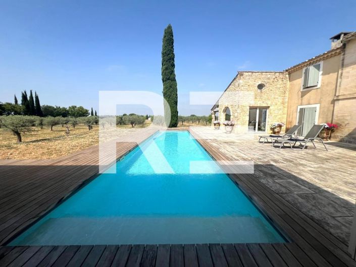 Image No.3-Maison de 7 chambres à vendre à Bouches-du-Rhône