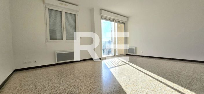 Image No.2-Appartement de 4 chambres à vendre à Vézénobres