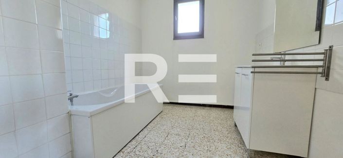 Image No.6-Appartement de 4 chambres à vendre à Vézénobres