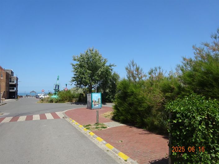 Image No.3-2 Bed Property for sale