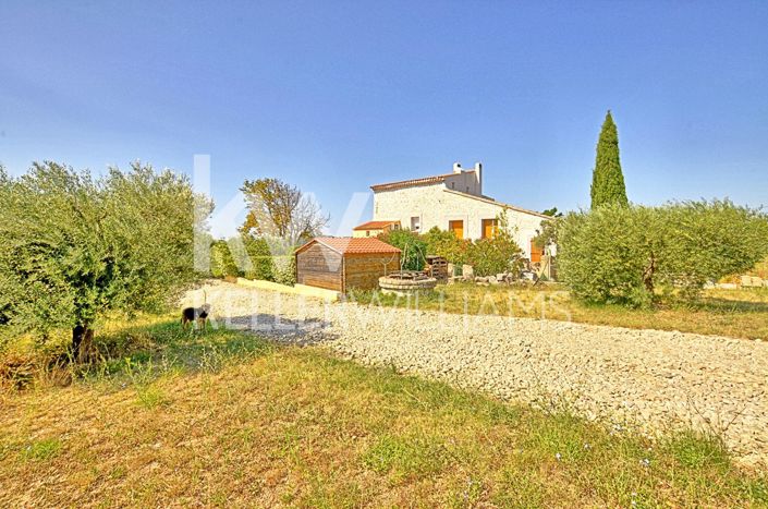 Image No.1-3 Bed House for sale