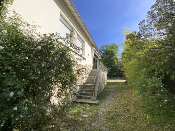 Image No.18-3 Bed House for sale