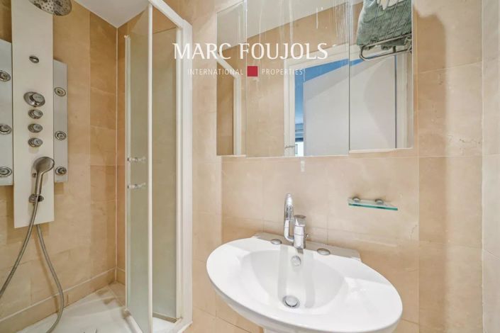 Image No.9-3 Bed Apartment for sale