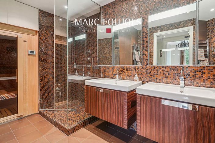 Image No.10-3 Bed Apartment for sale