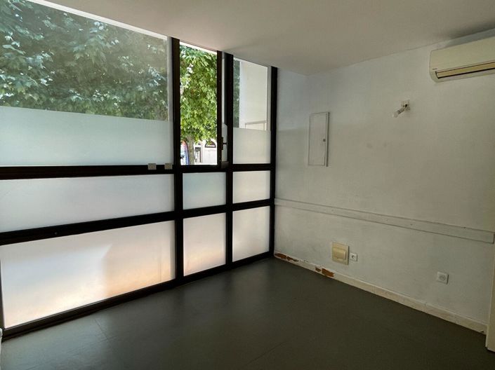 Image No.6-House for sale