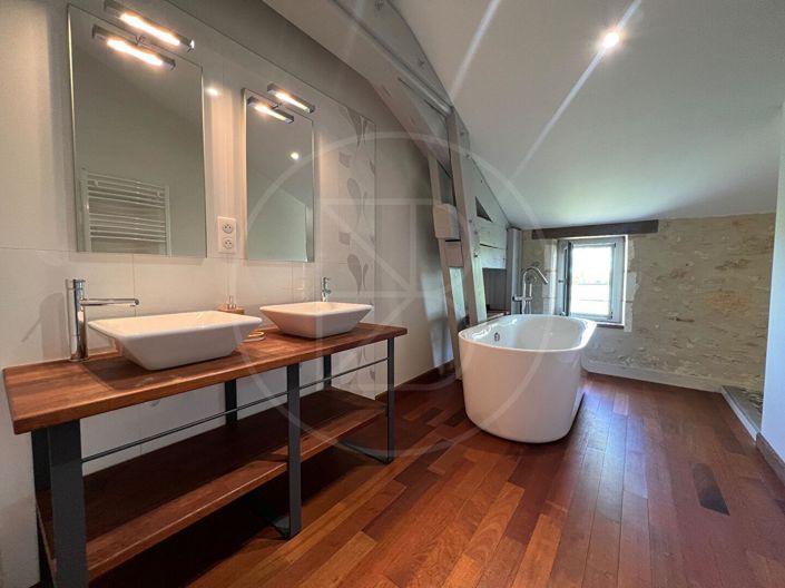 Image No.13-6 Bed House for sale