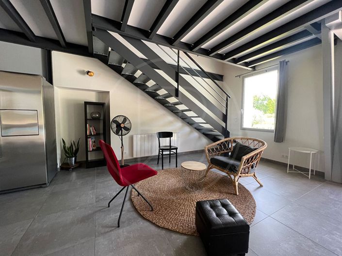 Image No.6-6 Bed House for sale