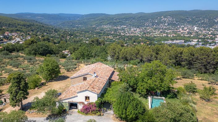 Image No.16-Maison de 6 chambres à vendre à Draguignan