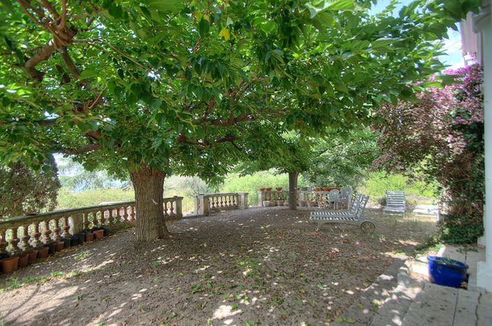 Image No.3-5 Bed Property for sale