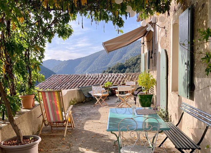 Image No.2-5 Bed House for sale