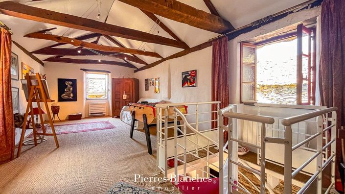 Image No.4-5 Bed House for sale