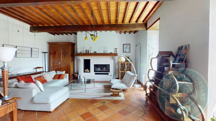 Image No.3-4 Bed House for sale