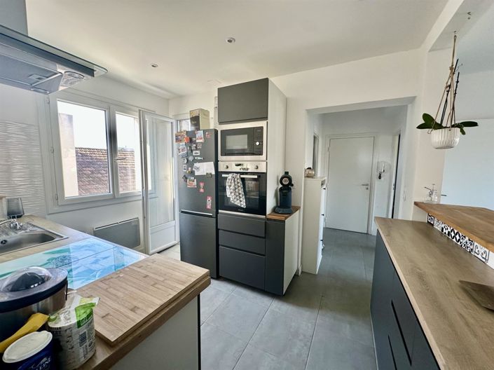 Image No.3-2 Bed Apartment for sale