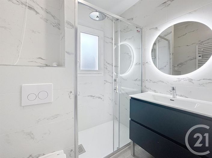 Image No.11-3 Bed Apartment for sale