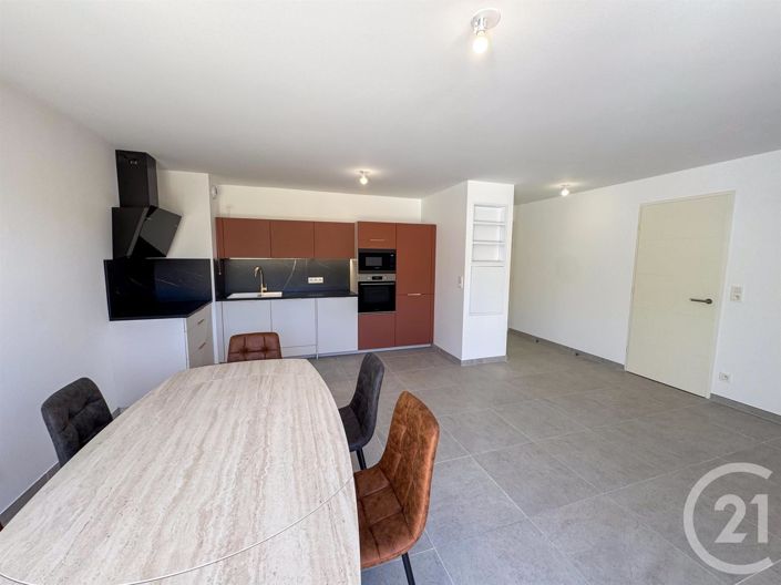 Image No.6-3 Bed Apartment for sale