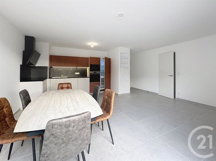 Image No.6-3 Bed Apartment for sale