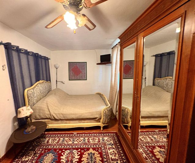 Image No.26-11 Bed Property for sale