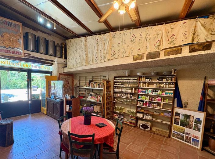 Image No.28-Propriété de 11 chambres à vendre à Cotignac