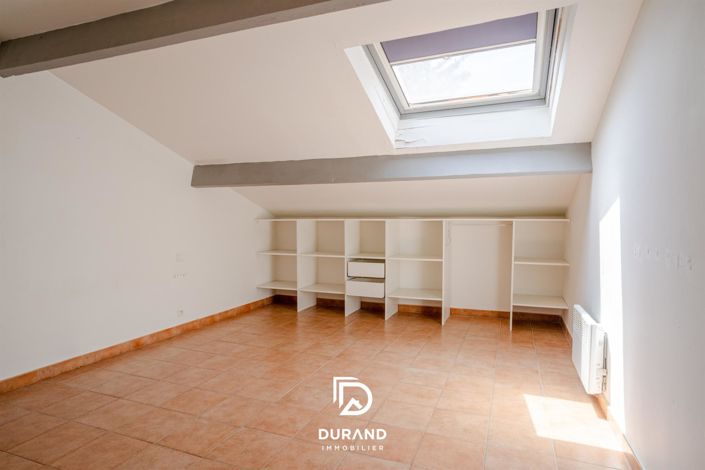 Image No.14-6 Bed House for sale