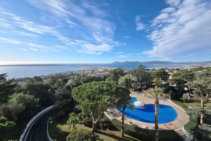 Image No.3-3 Bed Apartment for sale