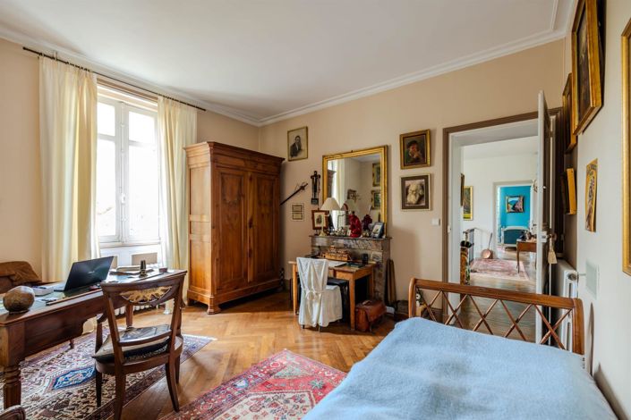 Image No.16-House for sale