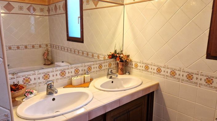 Image No.12-Maison de 7 chambres à vendre à Brignoles